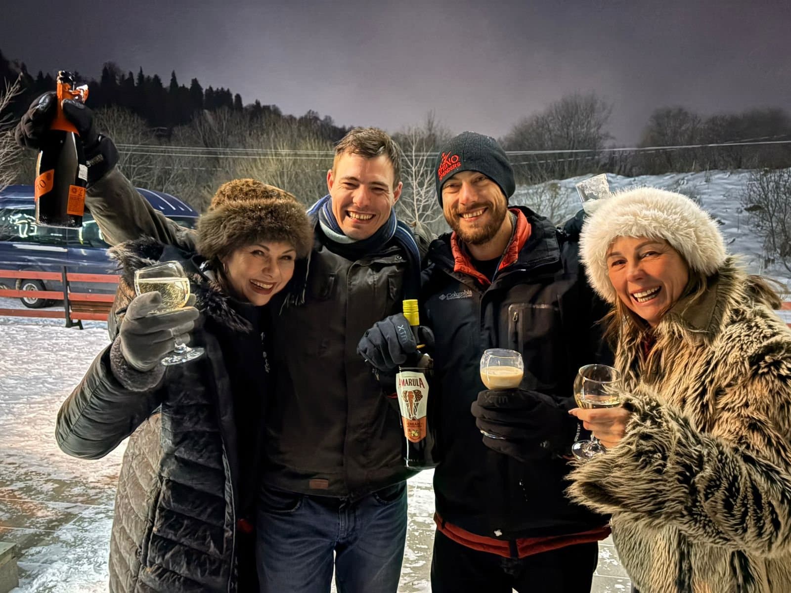 Group of guests enjoying an evening during their ski holiday.