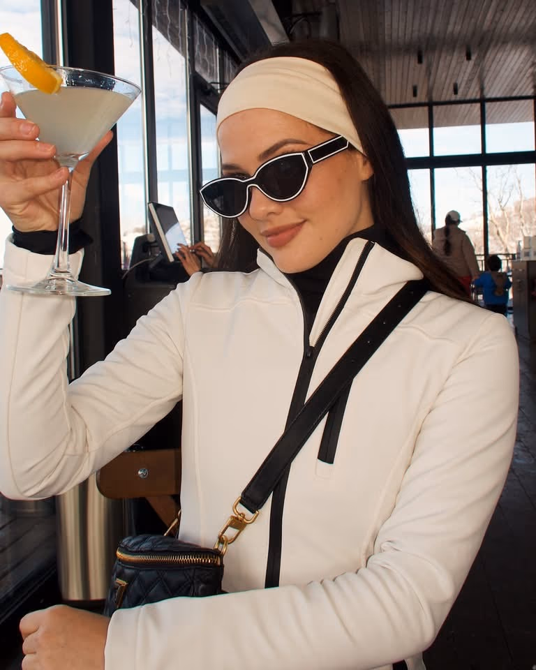 Natasha Joubert during her winter trip in Bakuriani